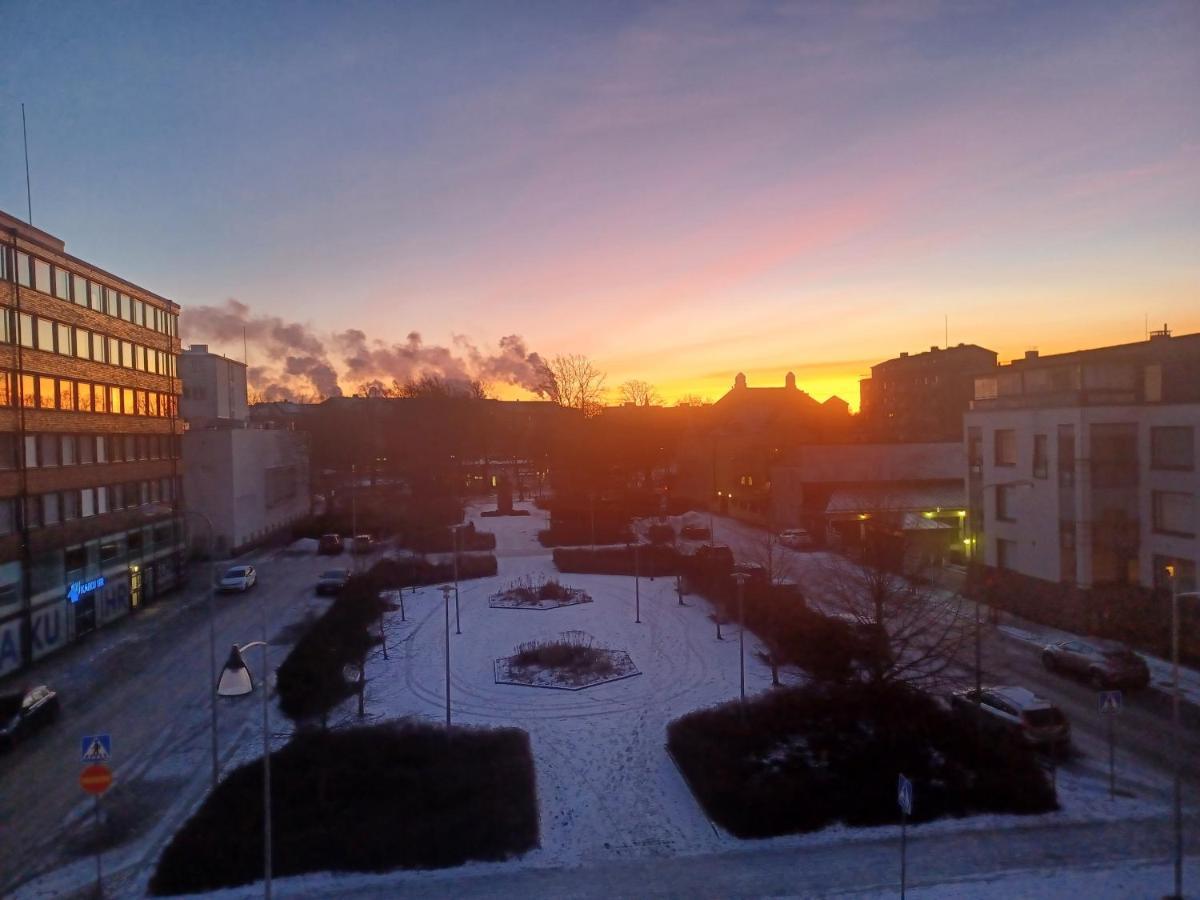 Premium Kaksio Rauman Keskustassa, Parveke Ja Sauna Exterior photo